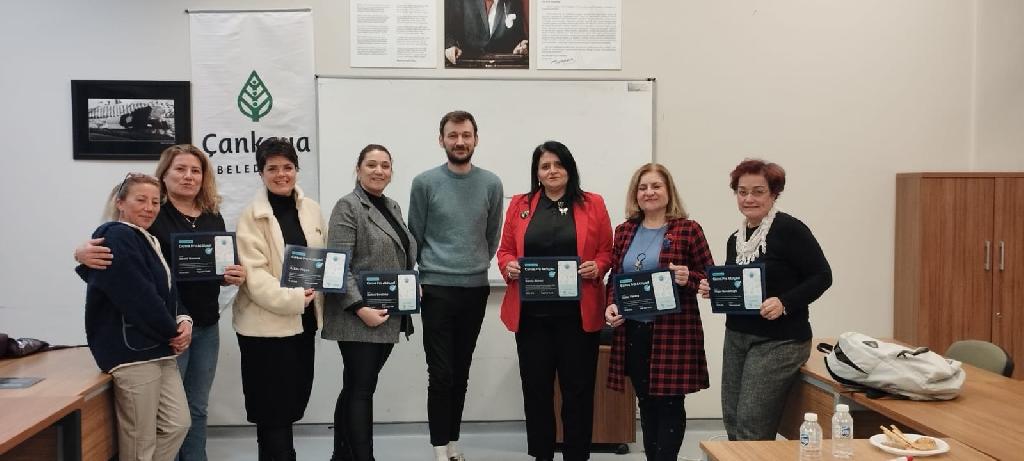 Çankaya Muhtarları Dijitalleşiyor: Canva Eğitimi ile Sosyal Medya Yönetiminde Yeni Dönem