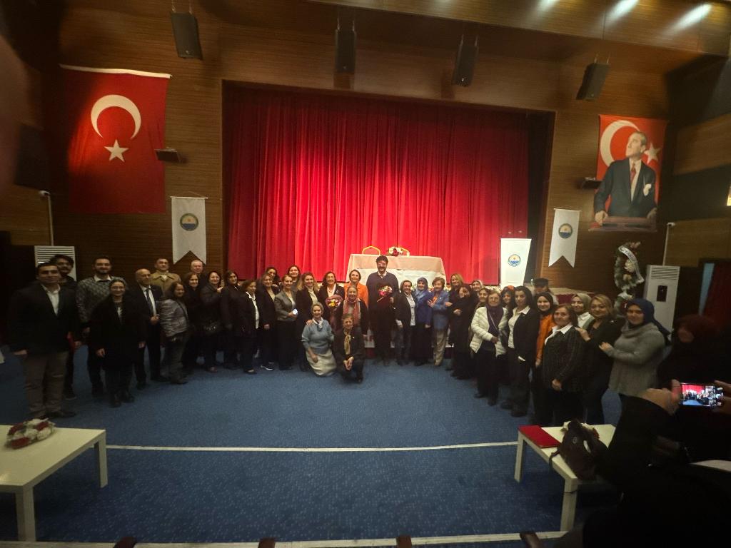 CHP Gölbaşı İlçe Kadın Kolları'ndan 8 Mart Dünya Kadınlar Günü Paneli Gerçekleşti